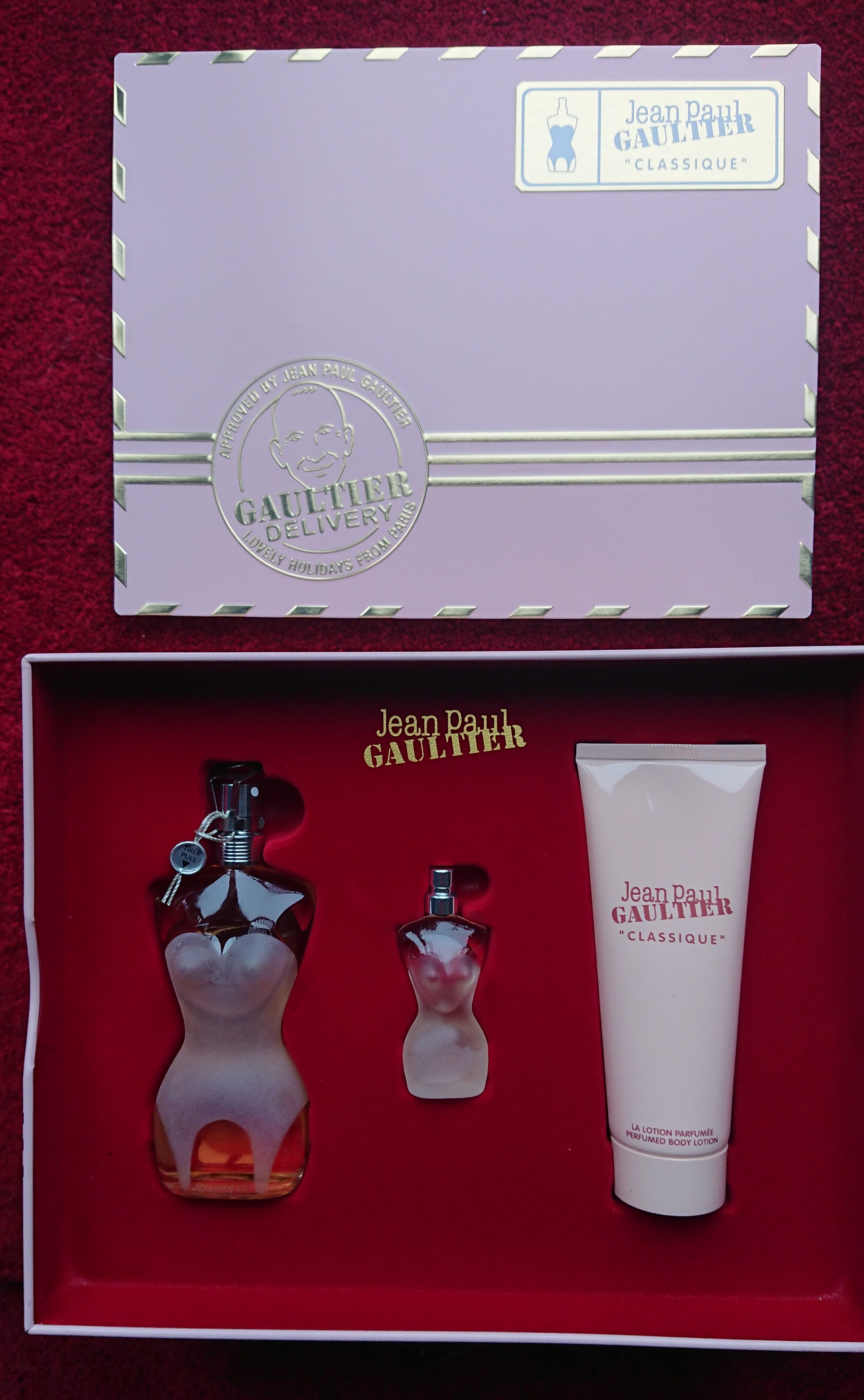 Jean Paul Gaultier Classique | JPG perfume